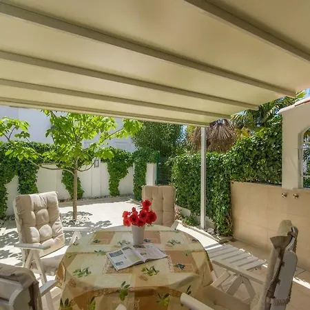 M&m * Novigrad Istria